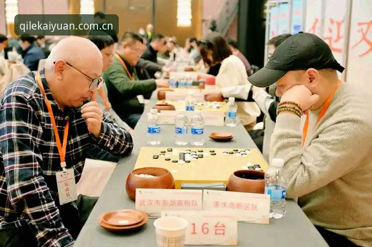 2024年线上棋牌竞技体验最新动态：开元棋盘平台引领行业新趋势